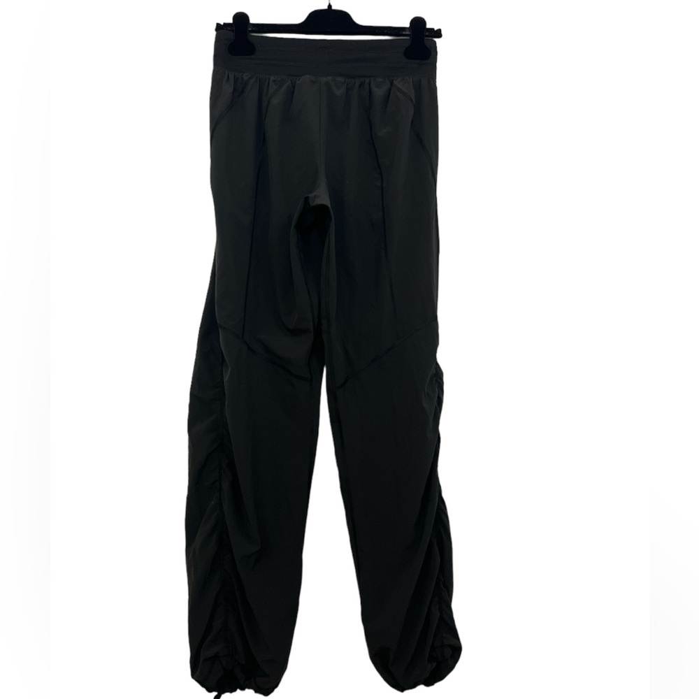 Victoria Secret Jogger - Picture 2 of 6